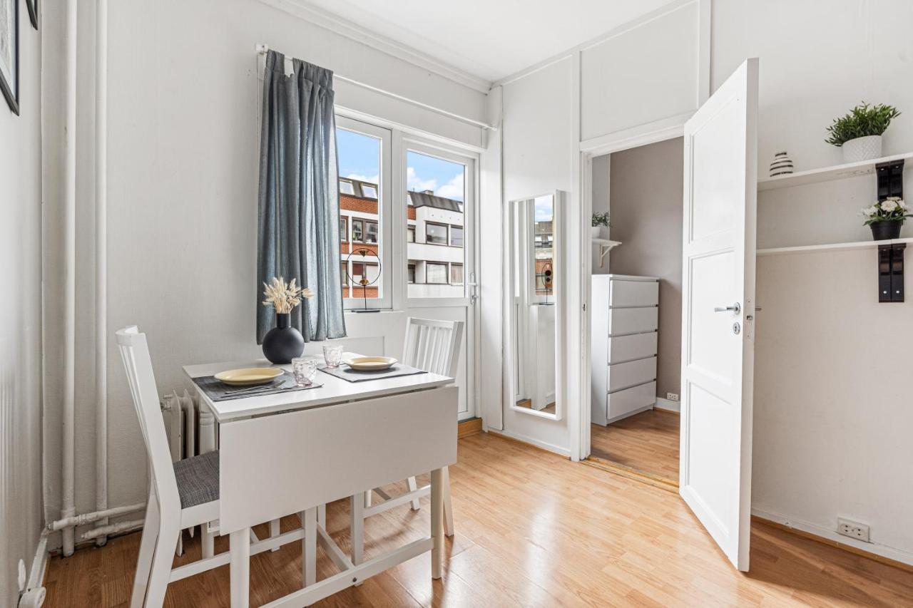 Small And Cheap - 6 Ppl - Super Central - Balcony Oslo Extérieur photo